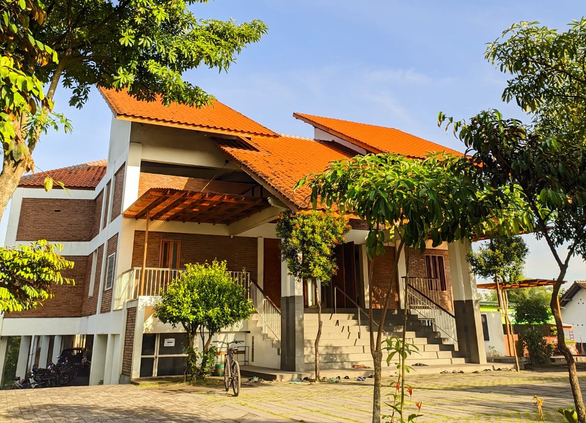 Ma'had Ar Ridha Al Islamy